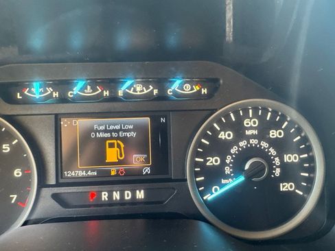 Used 2020 Ford F150 XLT w/ Equipment Group 302A Luxury AWD/4WD image 12