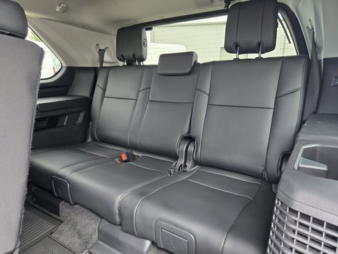 Used 2024 Toyota Sequoia SR5 w/ SR5 Premium Package AWD/4WD image 6