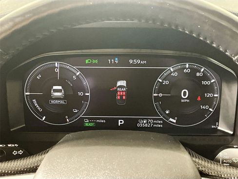 Used 2024 Mitsubishi Outlander SEL image 13