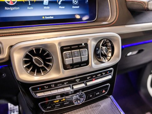 Used 2020 Mercedes-Benz G 63 AMG AMG G 63 - OBSIDIAN BLACK META image 41