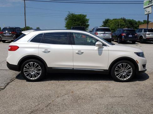 Used 2016 Lincoln MKX Reserve w/ Climate Package AWD/4WD image 7