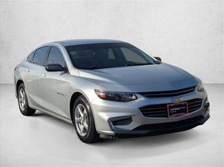 Used 2018 Chevrolet Malibu LS video 3