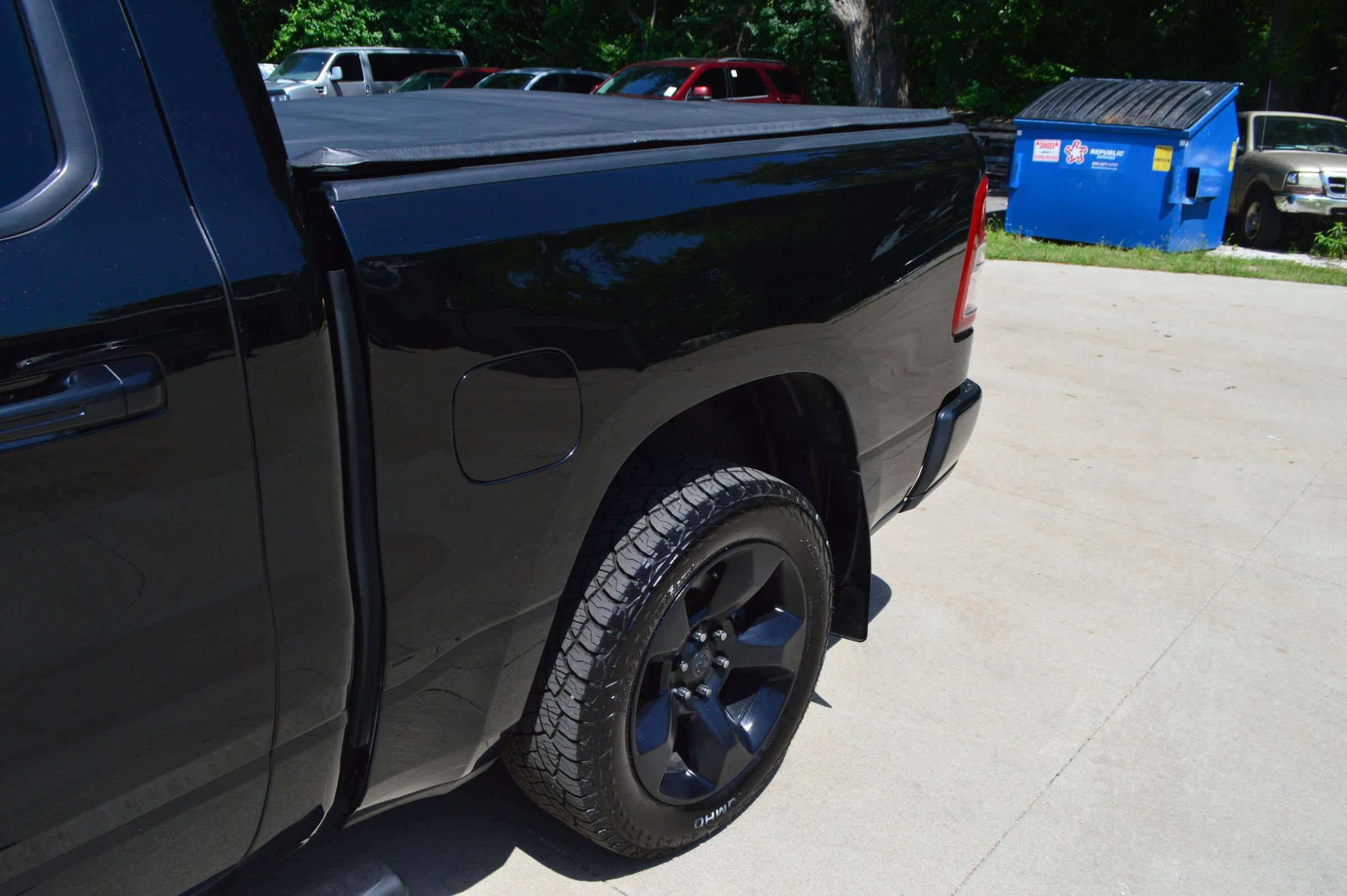 Used 2019 RAM 1500 Big Horn AWD/4WD image 4