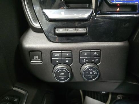 Certified 2023 Chevrolet Silverado 1500 LTZ w/ LTZ Premium Package image 19