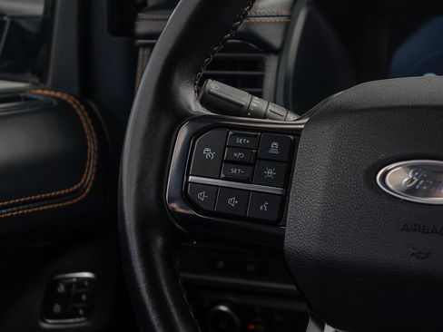 Certified 2023 Ford Expedition Max Platinum image 16