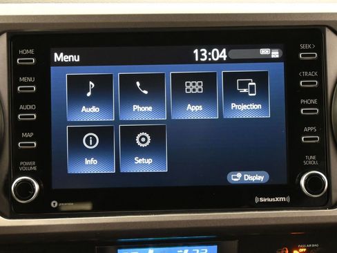 Used 2021 Toyota Tacoma SR5 image 9