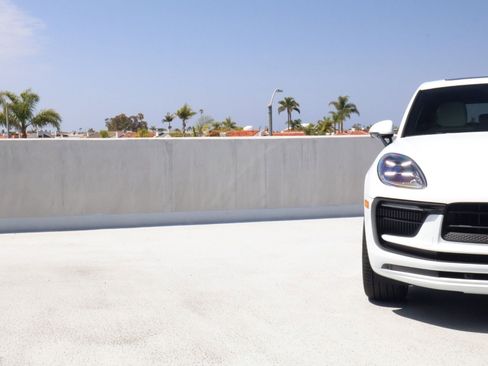 New 2026 Porsche Macan S AWD/4WD image 12