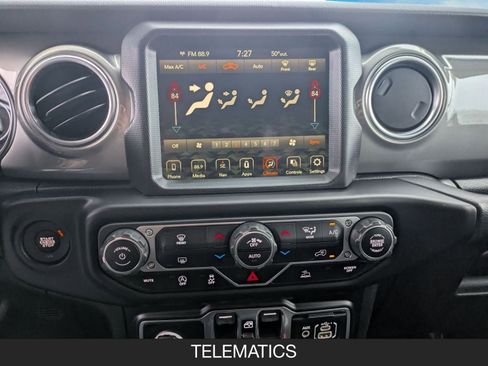 Used 2022 Jeep Gladiator Overland image 17