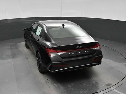 New 2026 Hyundai Elantra Sport FWD image 30
