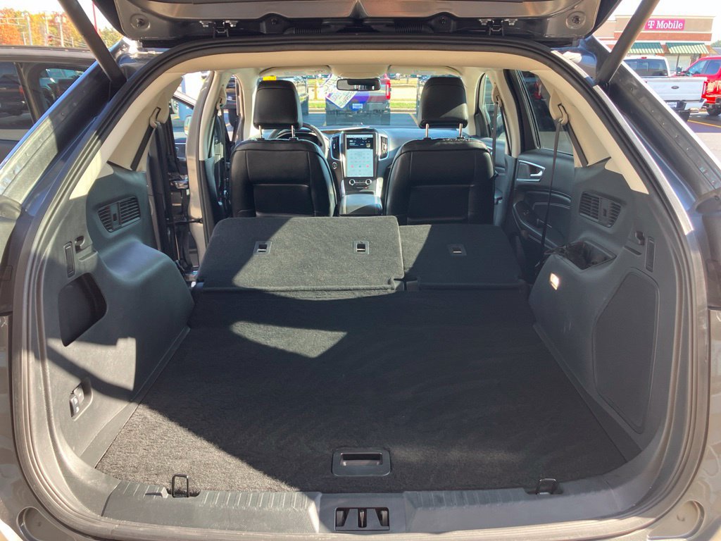 Used 2024 Ford Edge Titanium AWD/4WD image 35