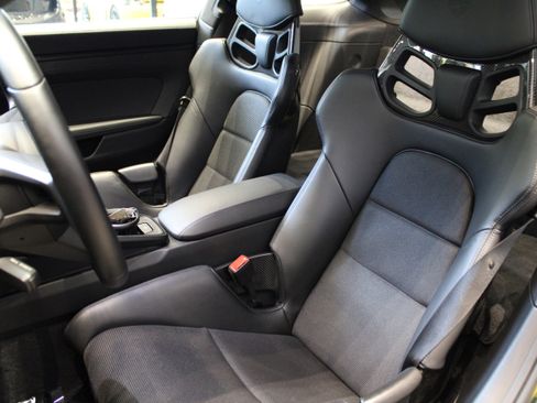 Used 2022 Porsche 911 GT3 image 5