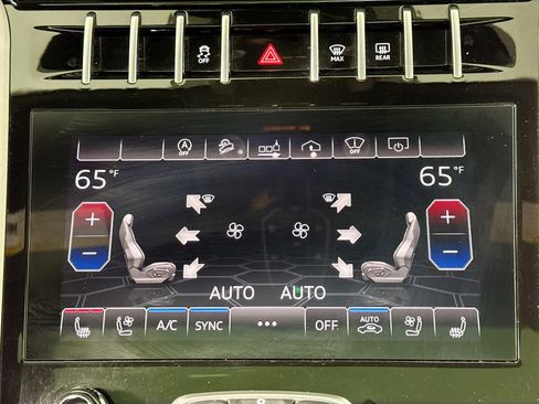 Used 2020 Lamborghini Urus image 16