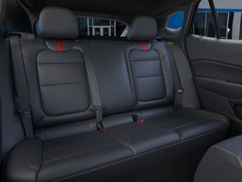 New 2026 Chevrolet Trax RS w/ Sunroof Package FWD image 17
