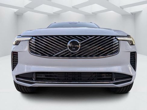 New 2026 Volvo XC90 B6 Ultra w/ Protection Package AWD/4WD image 8
