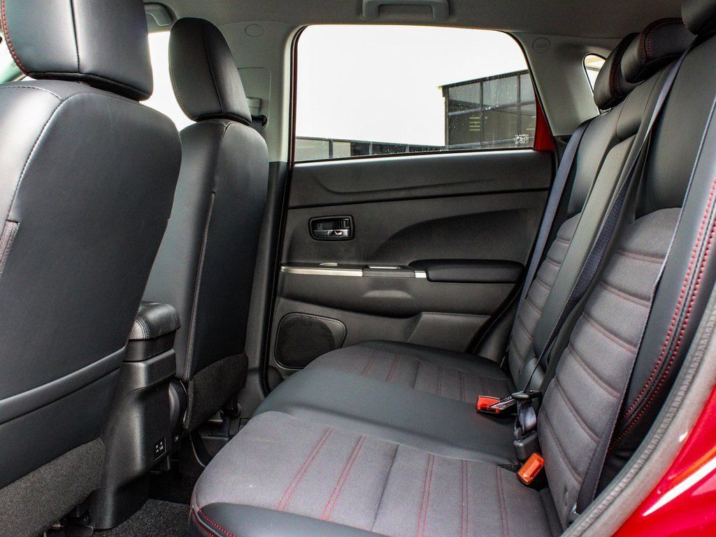 New 2025 Mitsubishi Outlander Sport SE AWD/4WD image 33