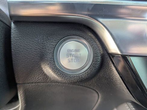 Used 2025 Kia Telluride SX image 26