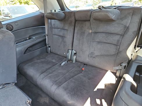 Used 2019 Honda Pilot LX image 11