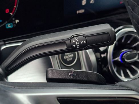 New 2026 Mercedes-Benz GLB 250 4MATIC image 15