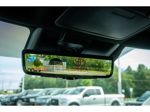 Used 2026 Toyota Tundra Platinum AWD/4WD image 31