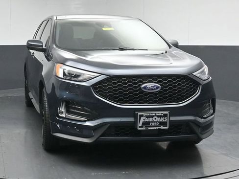 Used 2024 Ford Edge ST-Line w/ Class II Trailer Tow Package image 2