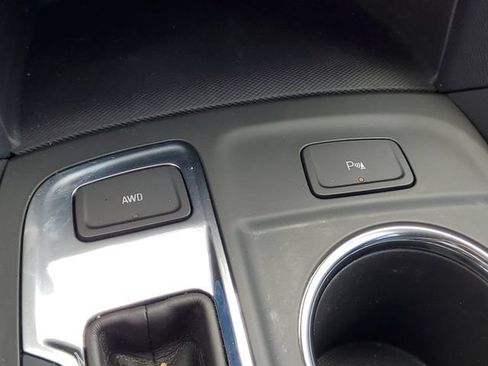 Used 2023 Chevrolet Equinox LT AWD/4WD image 27