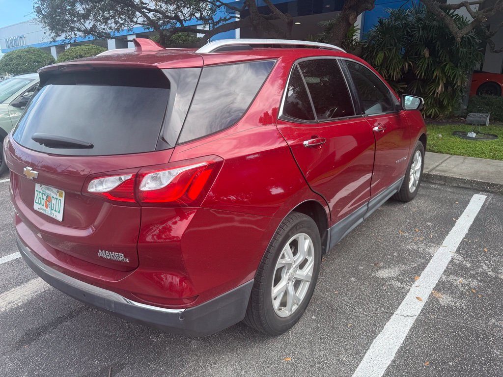 Used 2019 Chevrolet Equinox Premier FWD image 3