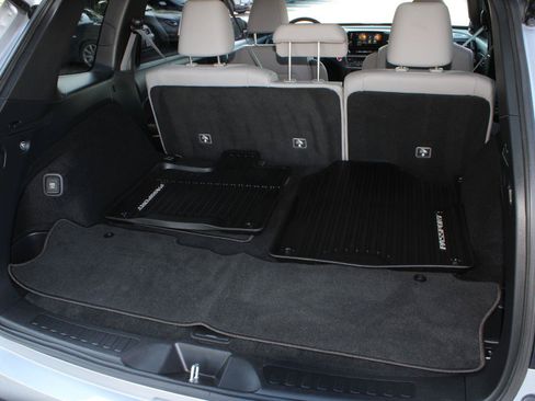 Used 2023 Honda Passport EX-L image 8