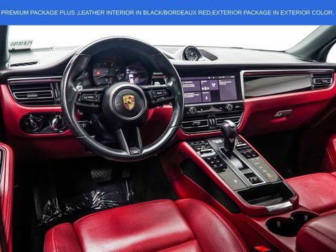 Used 2023 Porsche Macan AWD/4WD image 18