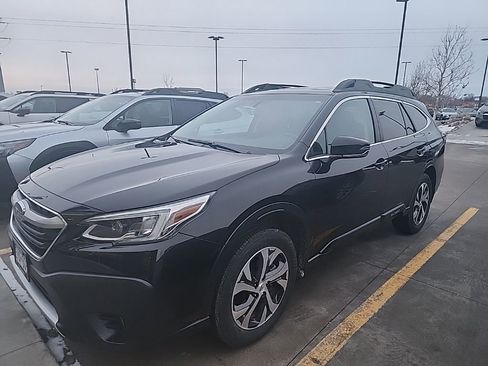 Used 2020 Subaru Outback Limited image 5