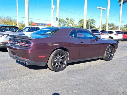 Used 2020 Dodge Challenger SXT w/ Driver Convenience Group image 6