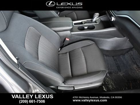 Used 2025 Nissan Altima 2.5 S FWD image 19