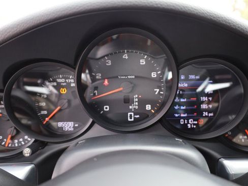 Used 2017 Porsche 911 Carrera RWD image 29
