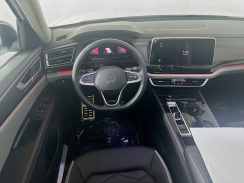 New 2026 Volkswagen Atlas Peak Edition AWD/4WD image 21