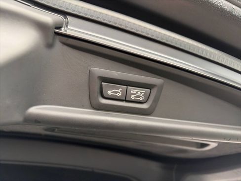 Used 2012 BMW 535i Gran Turismo image 9