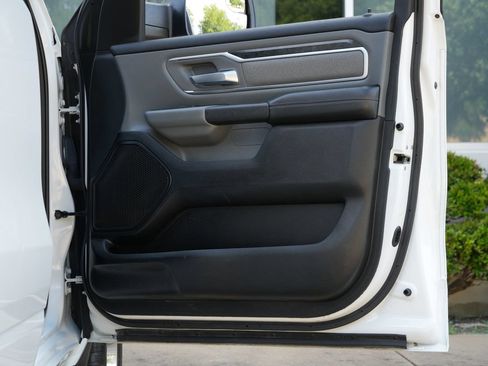 Used 2019 RAM 1500 Big Horn RWD image 39