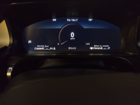 Used 2020 Lincoln Aviator AWD image 23