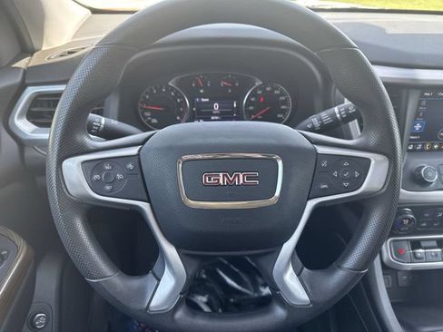Certified 2023 GMC Acadia SLE w/ Driver Convenience Package AWD/4WD image 13