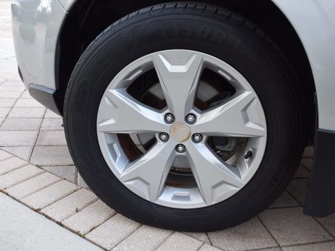 Used 2015 Subaru Forester 2.5i Premium w/ All-Weather Package AWD/4WD image 82