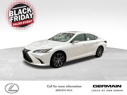 New 2025 Lexus ES 350 w/ Premium Package