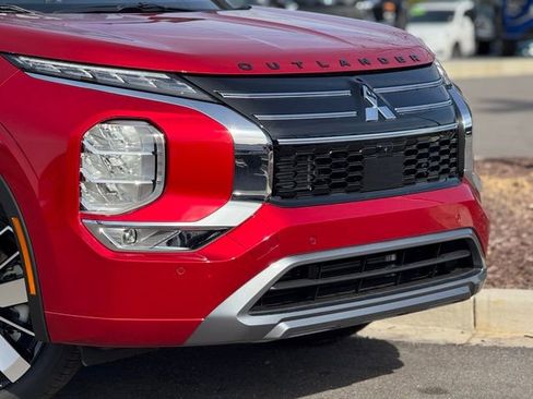 New 2026 Mitsubishi Outlander SEL image 3