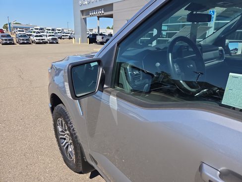 Used 2021 Ford F150 Lariat w/ FX4 Off-Road Package AWD/4WD image 10
