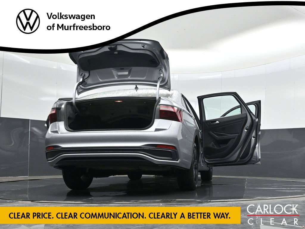 Used 2024 Volkswagen Jetta SE w/ Panoramic Sunroof Package FWD image 48