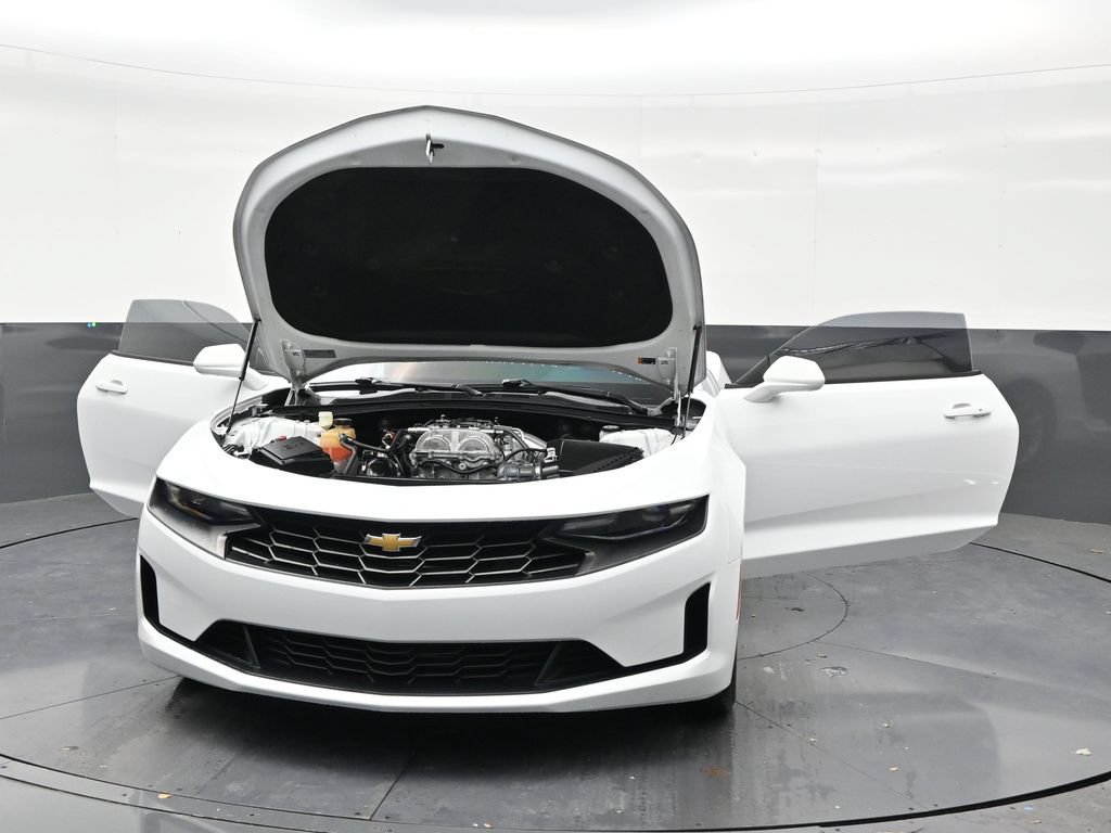 Used 2022 Chevrolet Camaro LS RWD image 33