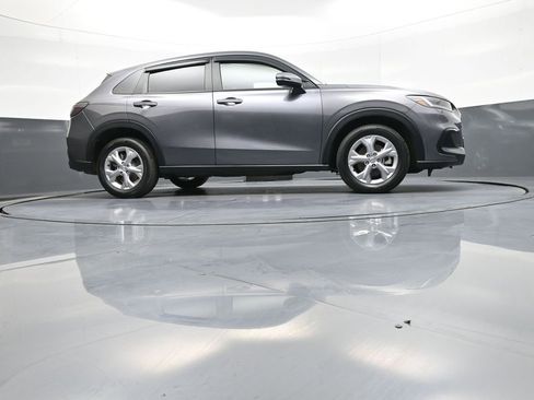 Certified 2024 Honda HR-V LX image 27