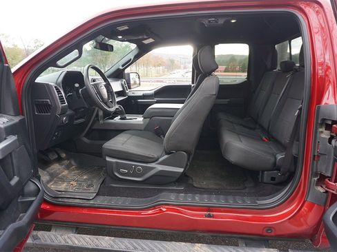 Used 2015 Ford F150 XLT w/ Equipment Group 302A Luxury image 12