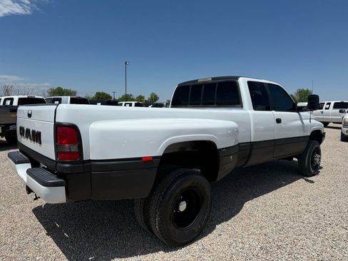 Used 1997 Dodge Ram 3500 Truck 4x4 Club Cab image 11