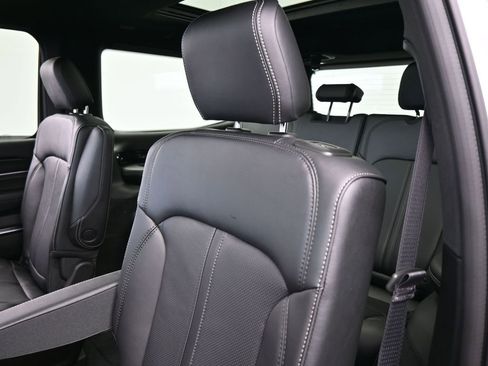 New 2026 Jeep Grand Wagoneer Summit image 27