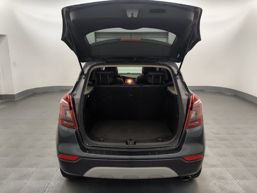 Used 2018 Buick Encore Essence FWD image 29