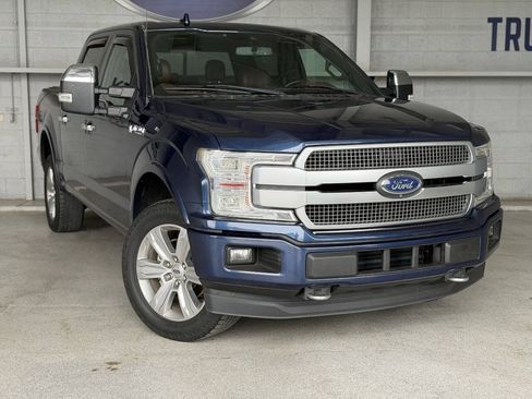 Used 2019 Ford F150 Platinum w/ Equipment Group 701A Luxury AWD/4WD image 2
