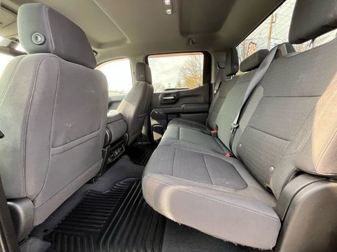 Used 2021 Chevrolet Silverado 1500 LT AWD/4WD image 20